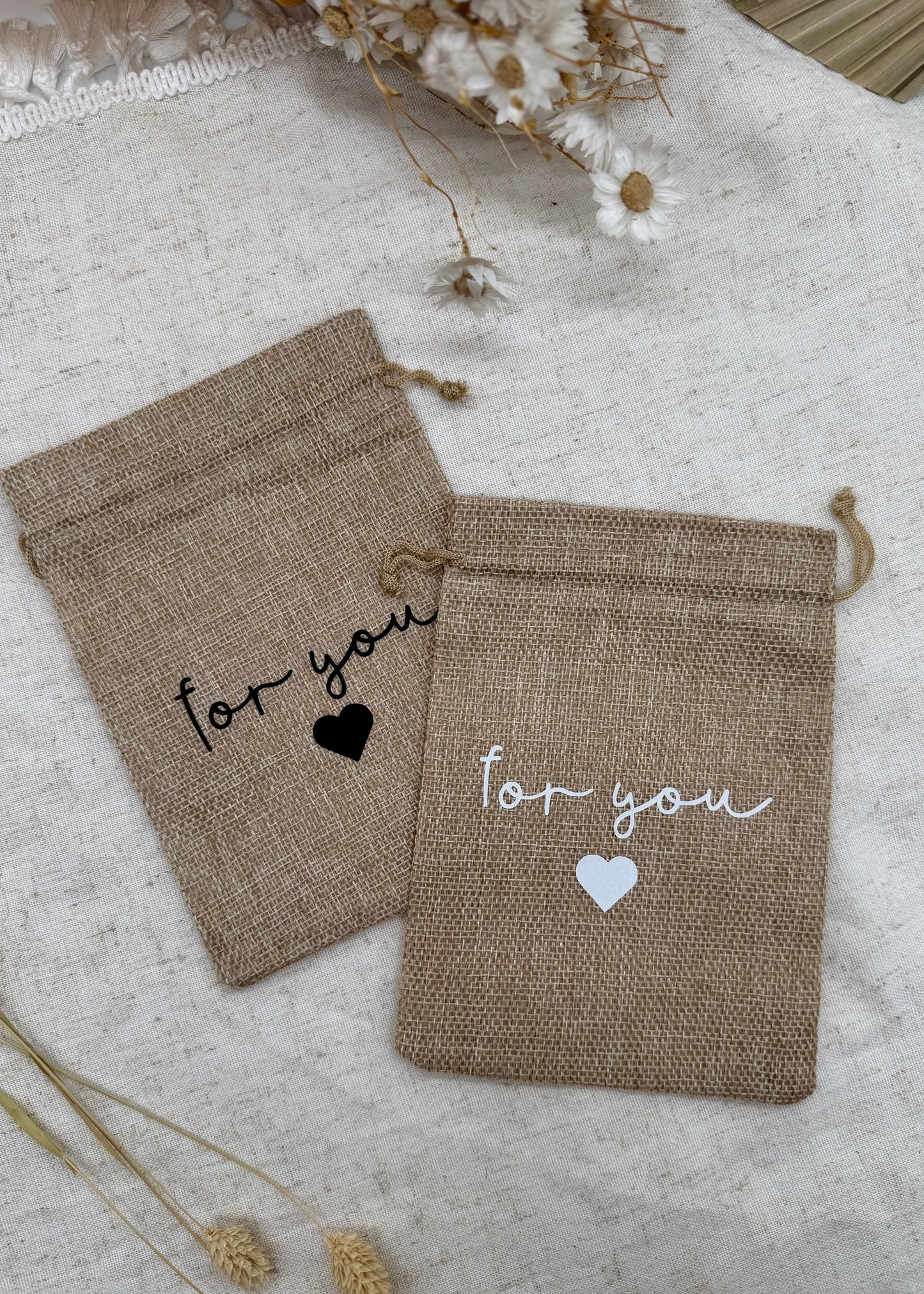 Kleiner Jutebeutel – Geschenkbeutel aus Jute | Gastgeschenk | Naturbeutel „For you“ oder "Thank you" | Nachhaltige Verpackung | zwei Farben